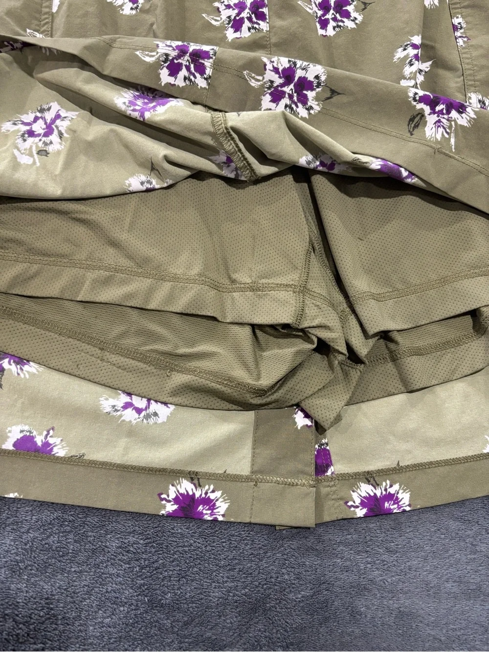 Duluth Trading Floral Skort Green Purple Size XXL Stretch Lightweight Gardening - Picture 6 of 6
